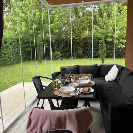 Republic5 Garden Wellness Appartement *