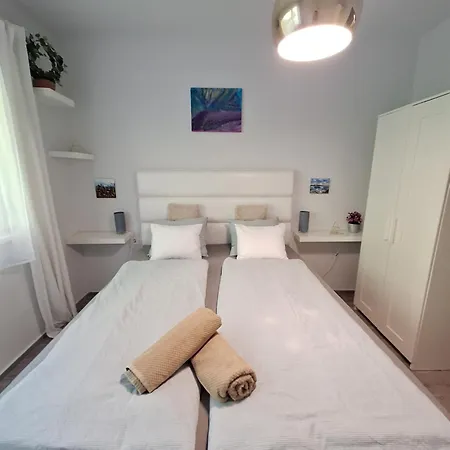 Republic5 Garden Wellness Siófok