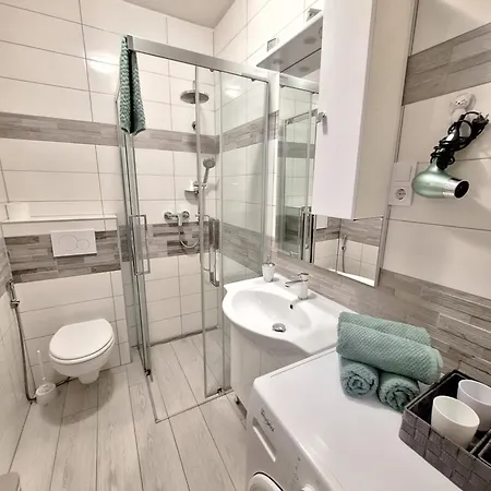Republic5 Garden Wellness * Siófok