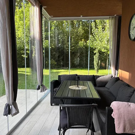 Republic5 Garden Wellness Appartement